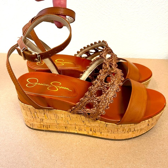 Jessica Simpson Callri Wedge Sandal - Picture 1 of 16